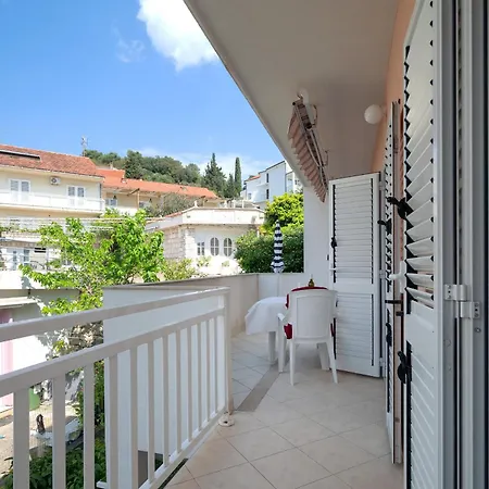 Casa Rossa 14 - Zf Hvar Apartman