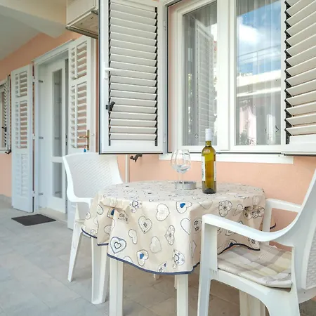 Casa Rossa 14 - Zf Hvar Apartman