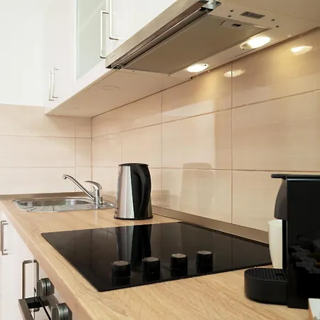 Casa Rossa 14 - Zf Hvar Apartman *